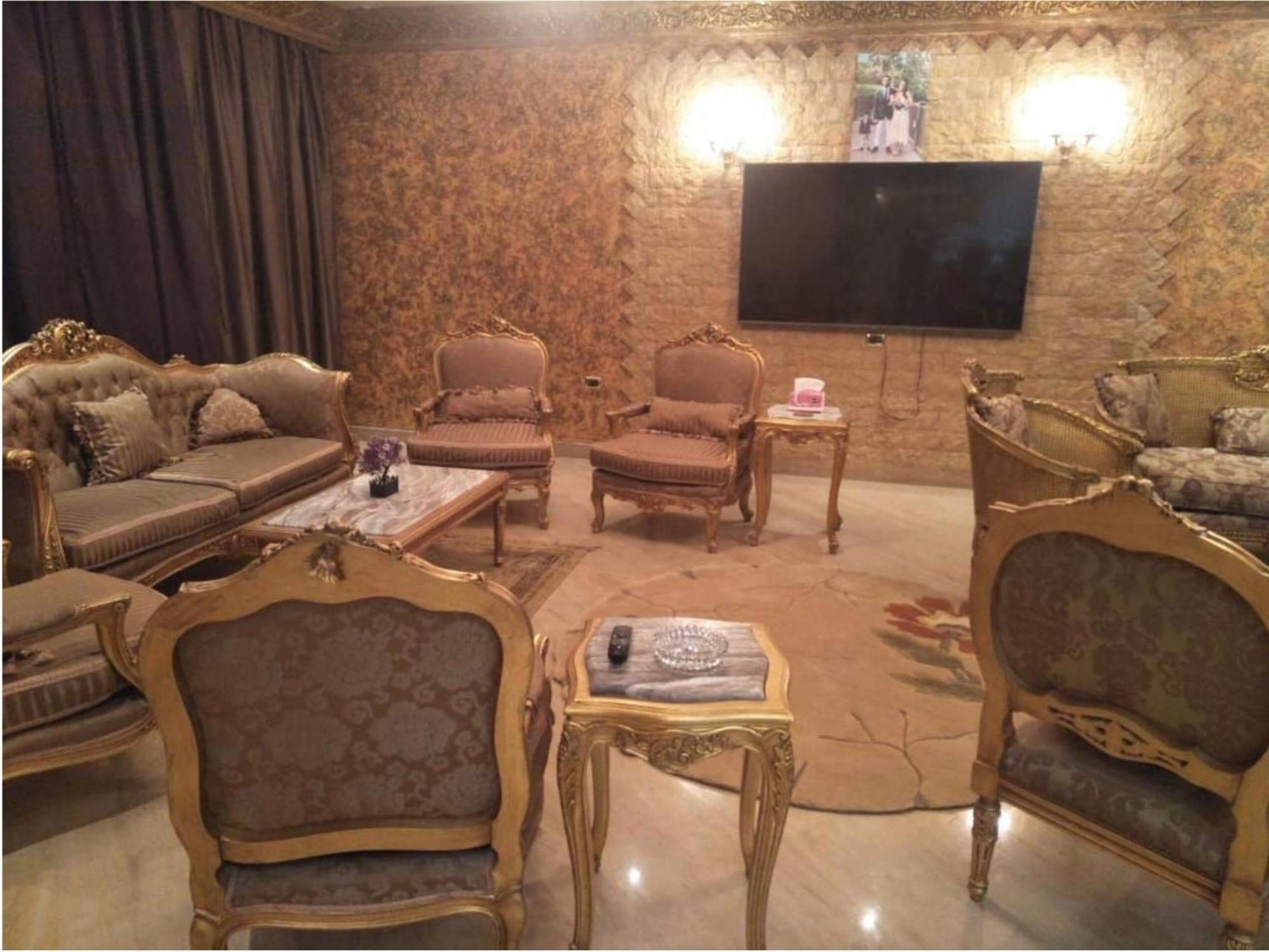 *luxury In Cairo* Apartment